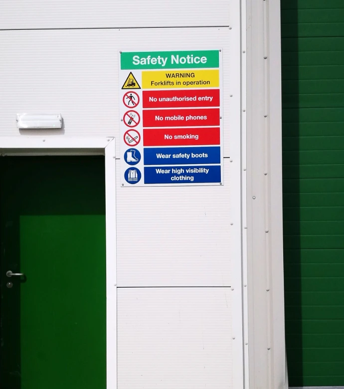 Warehouse safety notice