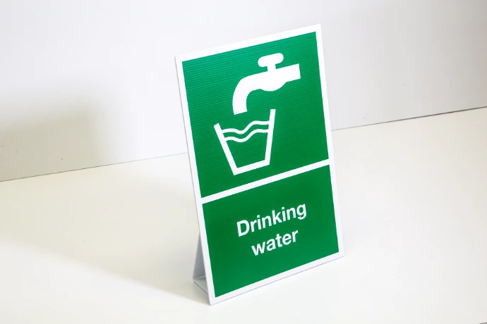 Drinking water sign