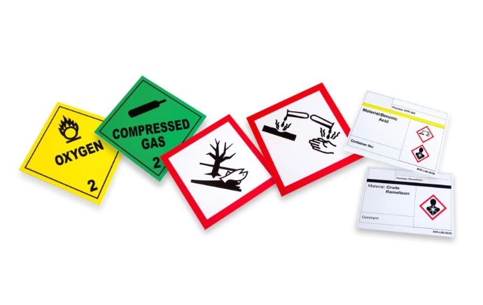 Dangerous goods labels and GHS labels